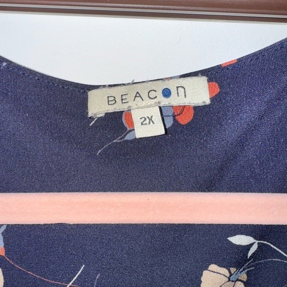 Beacon Women's Plus Size Roll-tab Sleeve Knit Blouse Size 2X - Picture 6 of 8